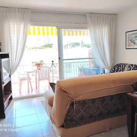 Acogedor Apartamento Cerca De La Playa Daire Girona